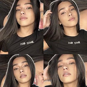Blythe-Xx escort in Makati