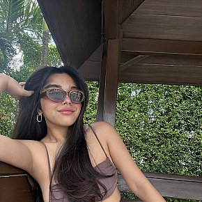Blythe-Xx escort in Makati