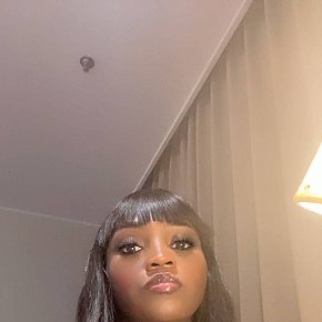 Gigi_sweetness Occasional
 escort in Shanghai offers Kissing if good chemistry services
