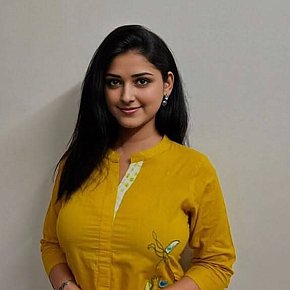 Mahhi Occasionnel escort in Abu Dhabi offers Position 69 services