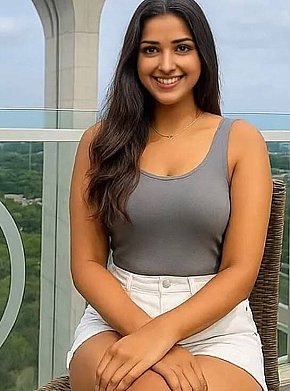 Mahhi Occasionnel escort in Abu Dhabi offers Position 69 services
