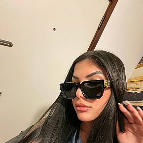Clarinha Matură escort in Frankfurt offers Oral fără Prezervativ services