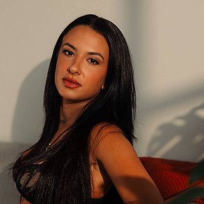 Bernarda escort in Laindon offers Cum in Mouth services