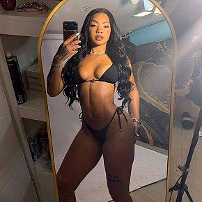 Nicole All Natural
 escort in Laindon offers 69 Position services