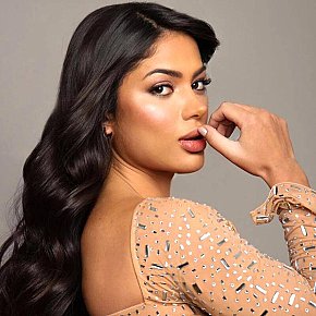 Millicent All Natural
 escort in São Paulo offers Girlfriend Experience (GFE) services