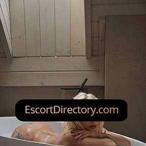Dana Vip Escort escort in Vienna offers Cum on Face services