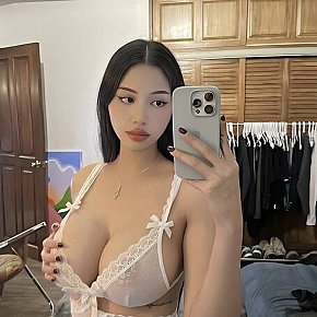 Indah Super Busty
 escort in Muscat offers Erotic massage services