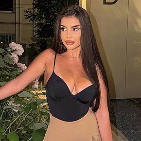 Veeda All Natural
 escort in London offers Cumshot on body (COB) services