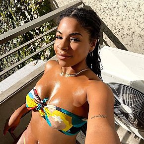 geraldine_23 Super Booty
 escort in Aix-en-provence offers Blowjob with Condom services