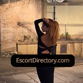 Alice performs Finalizare pe Corp(COB), escort in Milan