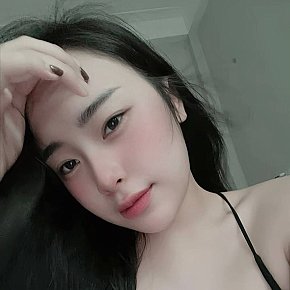 Miyuki escort in Doha offers Masaje sensual de cuerpo completo
 services