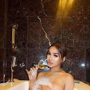 INA Super Busty
 escort in Manila offers Web cam services