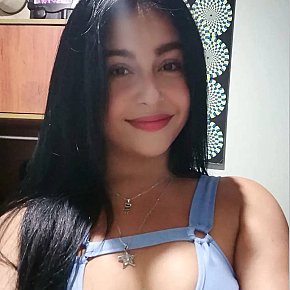 Helen escort in Muscat offers Anal Sex services