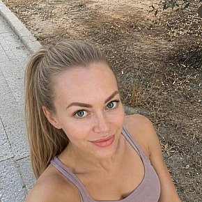 Sasha189 All Natural
 escort in Bangkok offers Cum on Face services