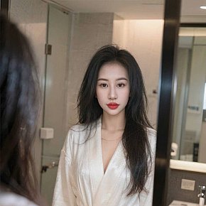 TLinh escort in Bangkok offers Full Body Sensual Massage services