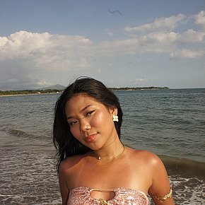 Stacy escort in Manila