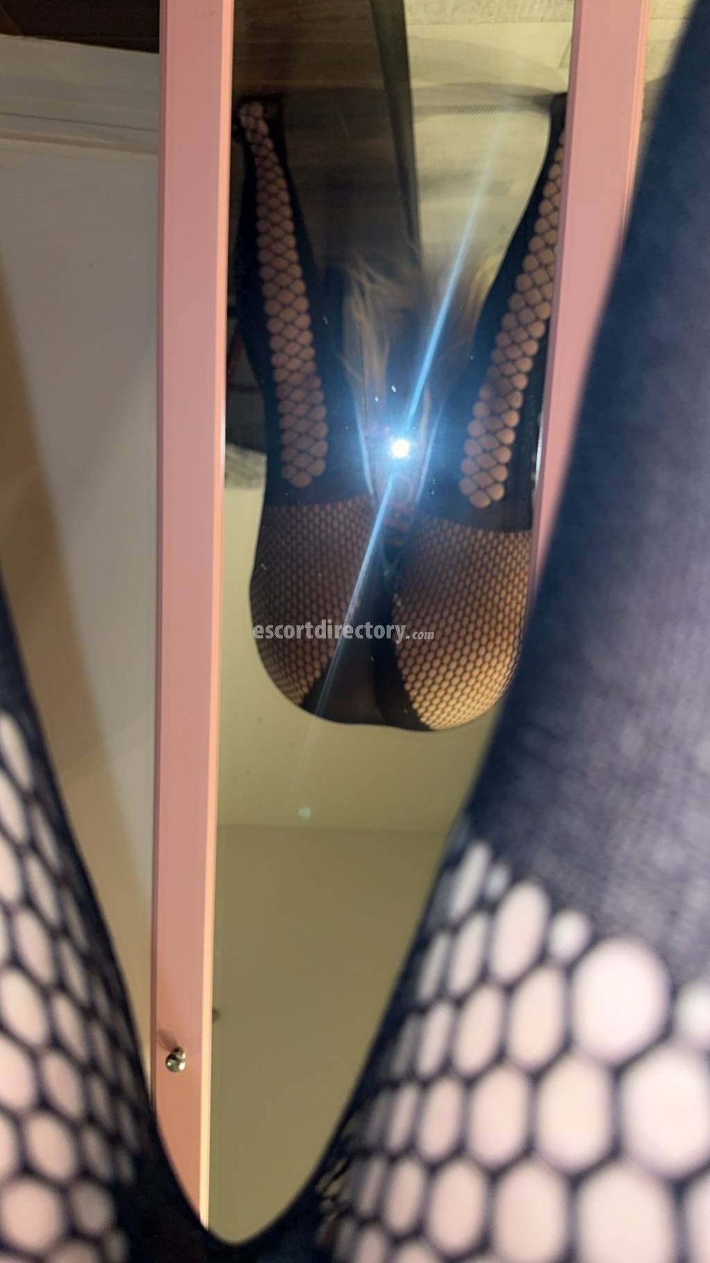 Hot girl in Sofia offers Girlfriend Experience(GFE)