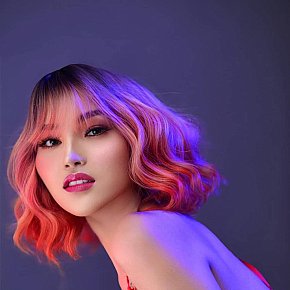 Candy escort in Singapore City offers Fetish services