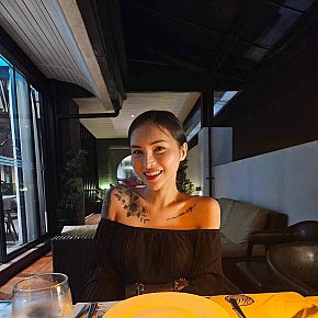 Candy performs Blowjob mit Kondom, escort in Hong Kong
