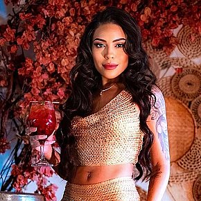 Toria Occasional
 escort in London offers Dildo Play/Toys services
