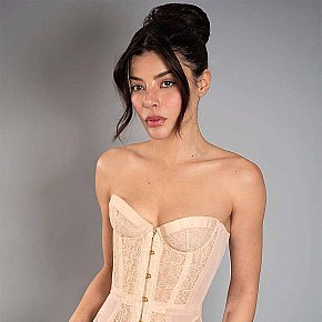 Audrey All Natural
 escort in London offers Girlfriend Experience (GFE) services