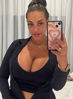 Alanna Großer Busen escort in Manchester offers Küssen services