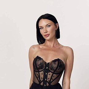 Kate All Natural
 escort in London offers Cum on Face services