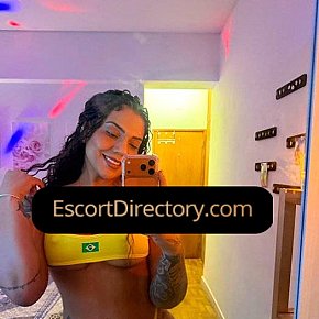 Kiara escort in  offers Erotische Massage services