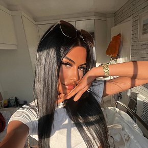 Maddie escort in Dubai