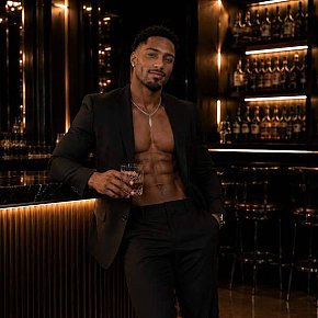 Marcus Muscolare escort in London offers Linguaggio piccante services