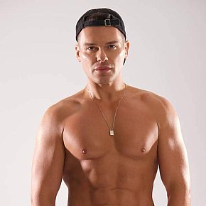 Bruno Muscular
 escort in London offers Blowjob without Condom services