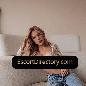 Hot girl in Athens offers cumshot on body (COB)