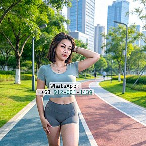 Ella Petite
 escort in Manila offers 69 Position services