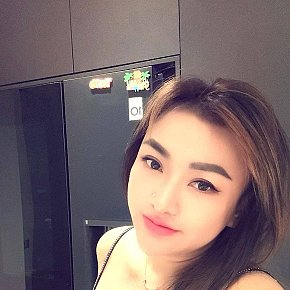 Lucy escort in Singapore City offers Golden Shower (give) services
