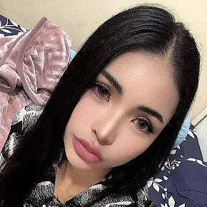 Venis, escort in Abu Dhabi