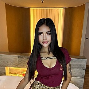 Venis, escort in Abu Dhabi