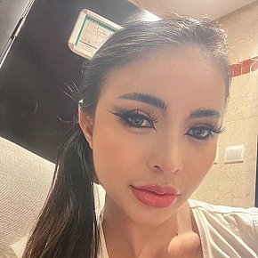 Venis, escort in Abu Dhabi