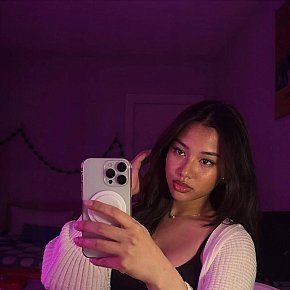 Suri, escort in Manama