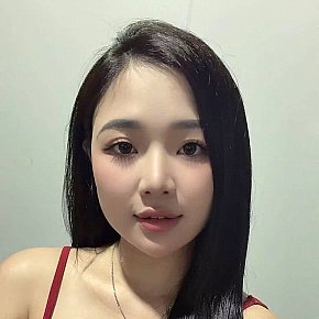Hot girl in Doha offers Blowjob ohne Kondom