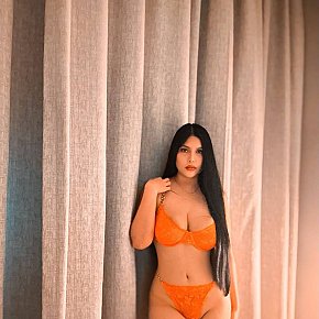 Escort in Riyadh, Zena super busty provides girlfriend experience (GFE)