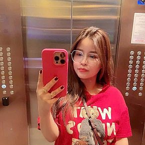 Lisa performs Mamada sin condón, escort in Hanoi