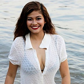 Selena Summer, escort in Hong Kong