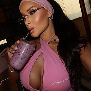 Athena, escort in Dubai