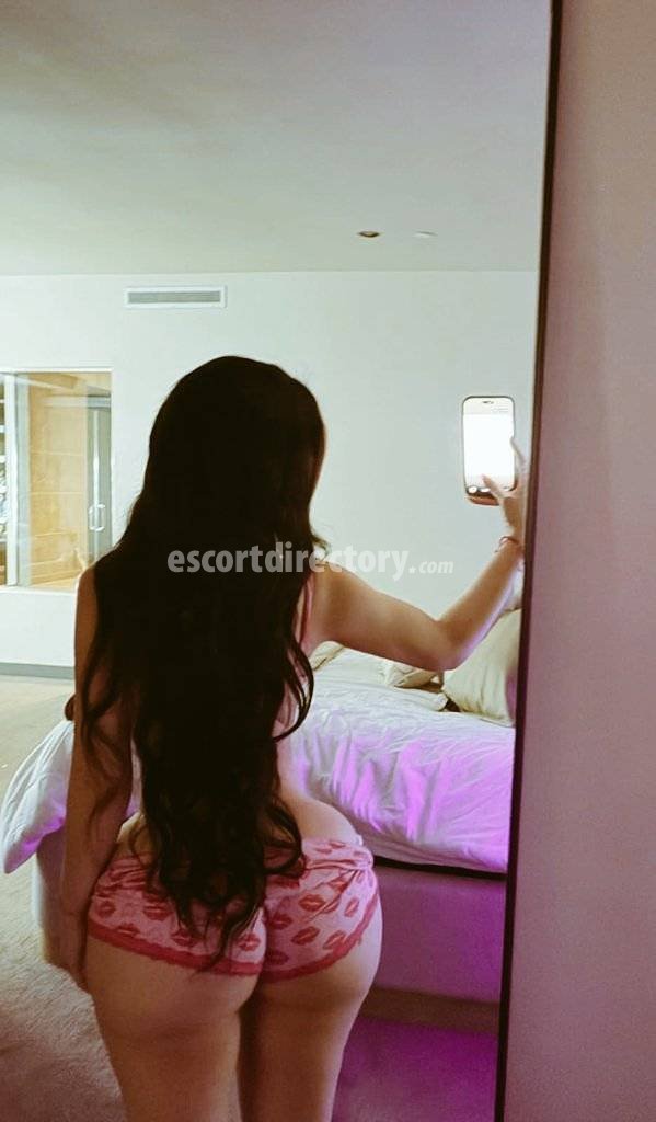 Noura69, escort in Abu Dhabi