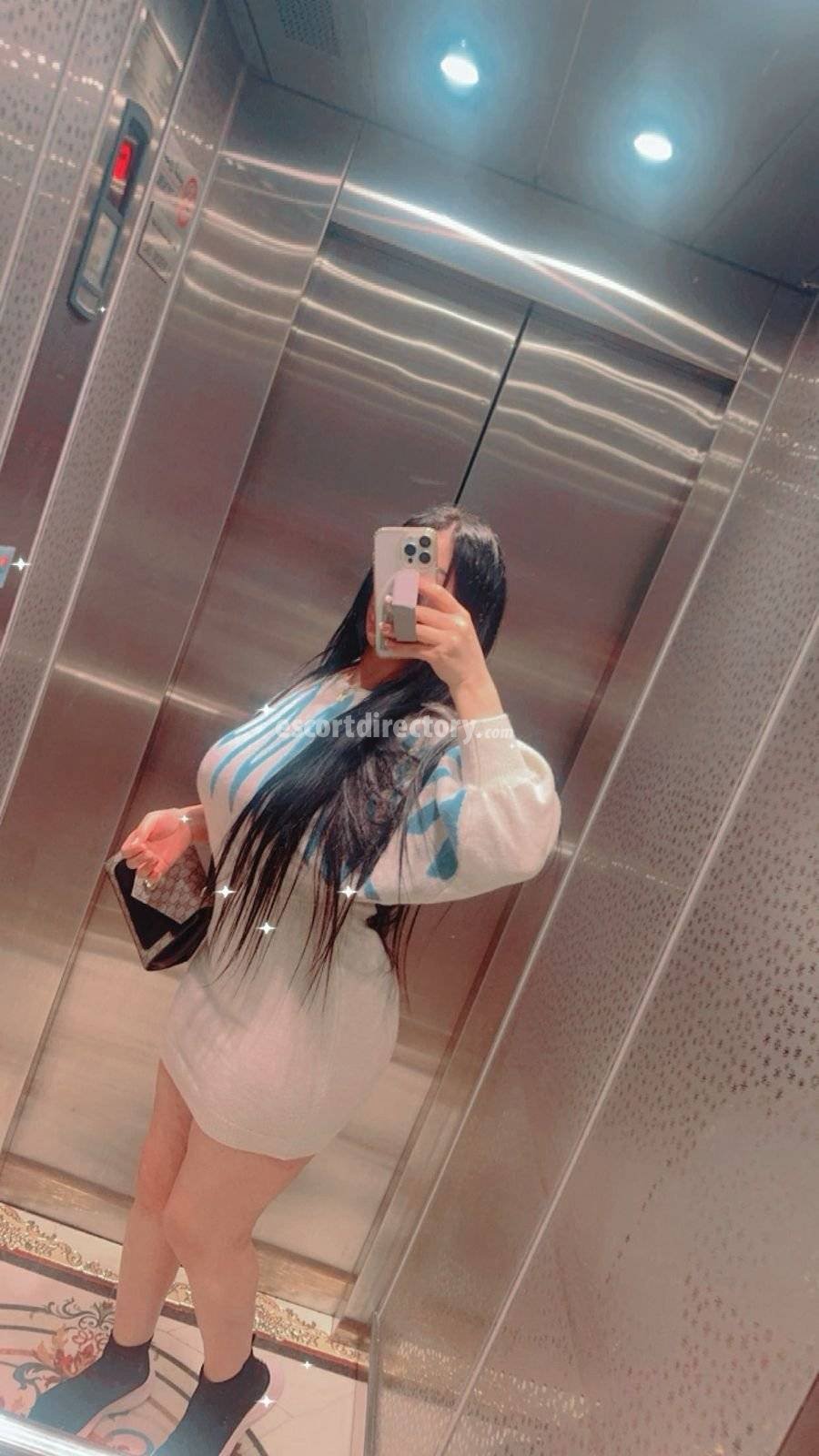Noura69, escort in Abu Dhabi