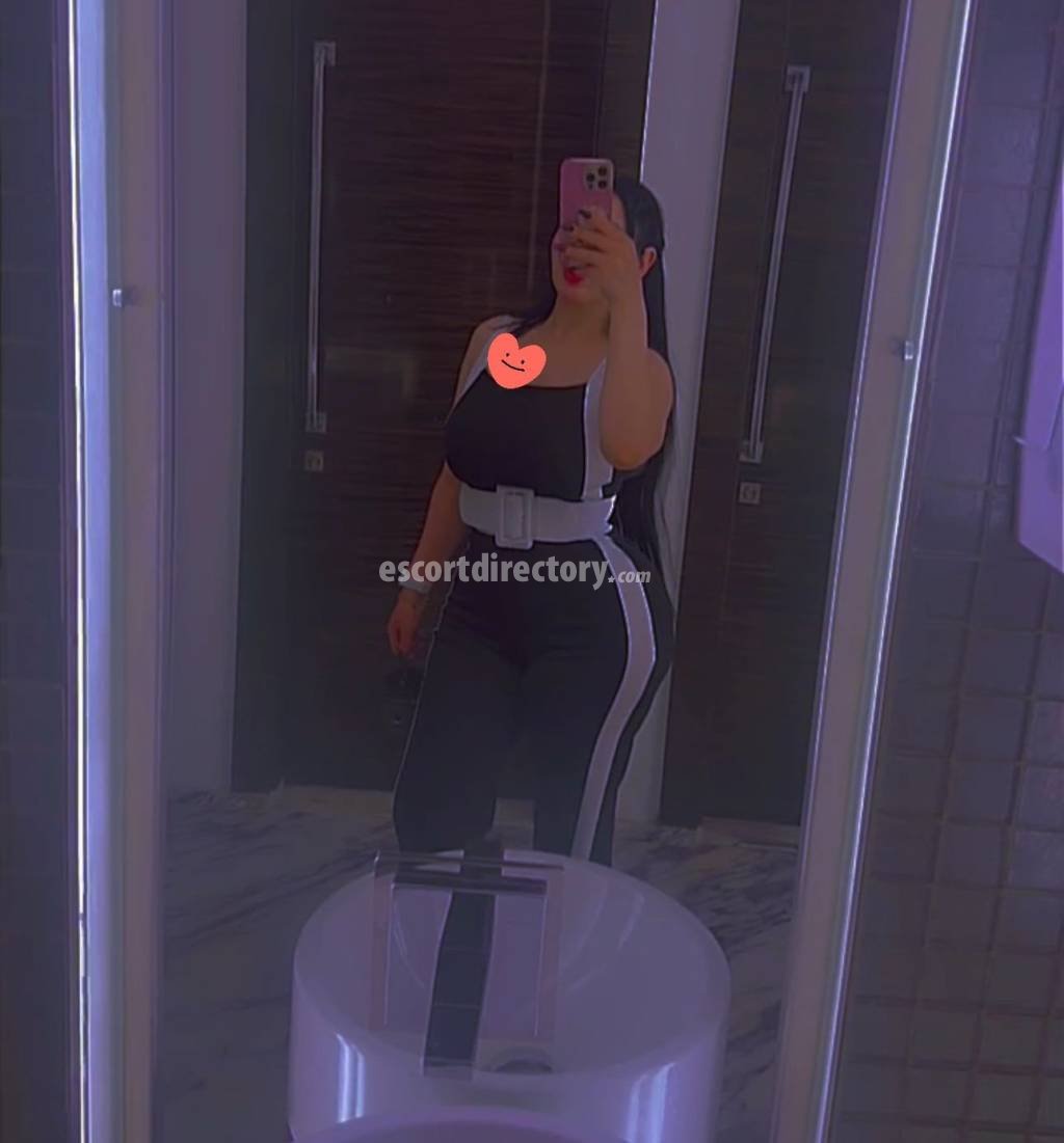 Noura69, escort in Abu Dhabi