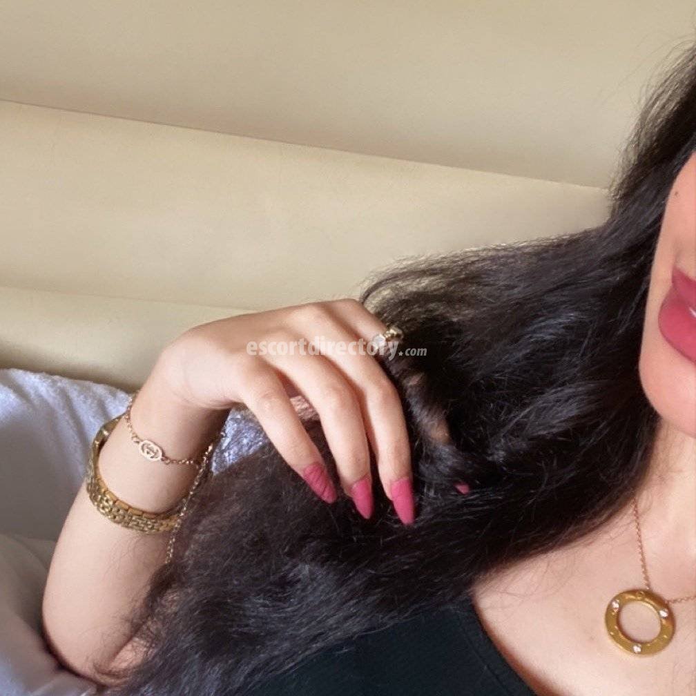 Noura69, escort in Abu Dhabi