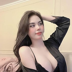 Hot girl in Muscat offers french kissing