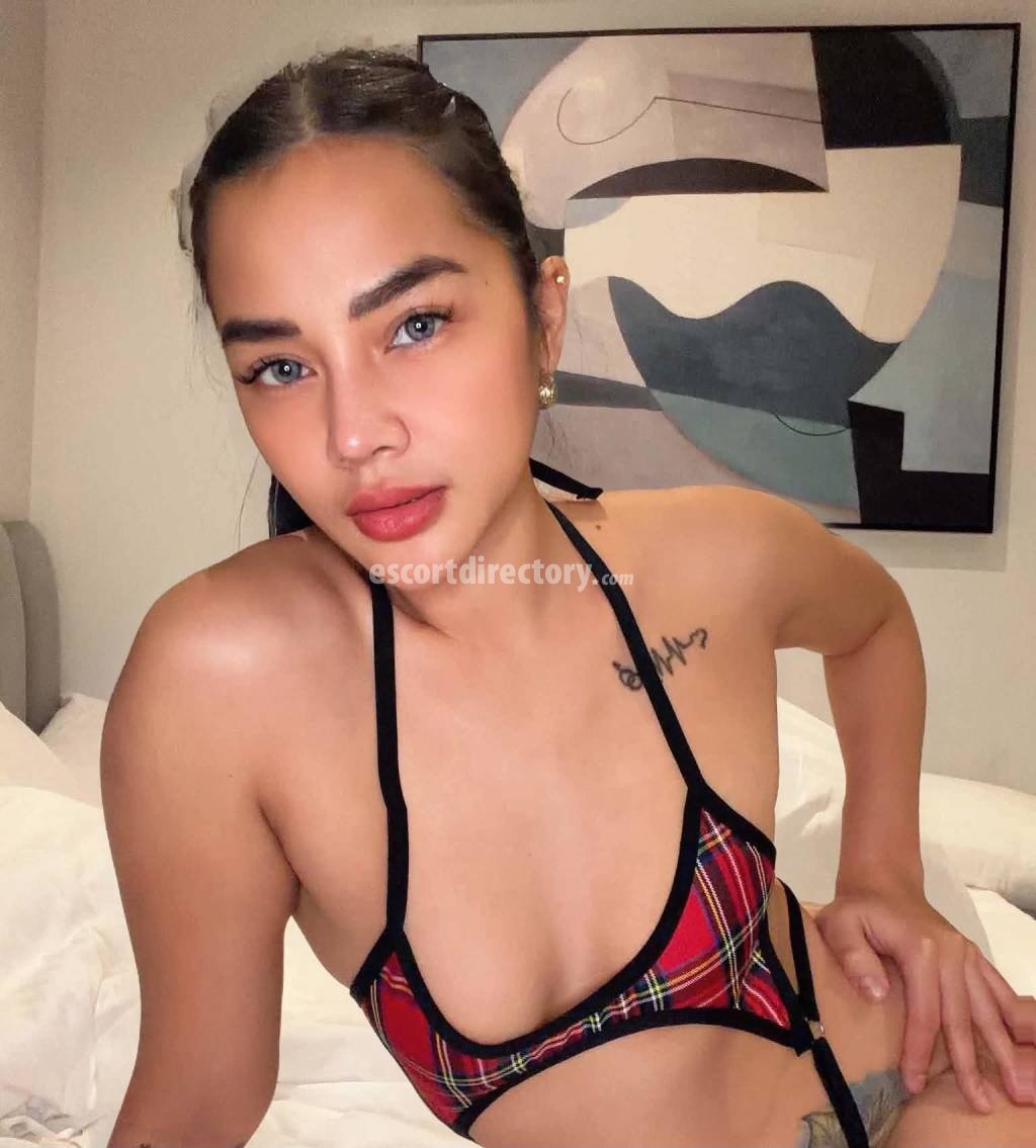 Eva performs Girlfriend Experience (GFE), escort in Riyadh