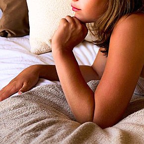 Hot girl in Gent offers Massage érotique